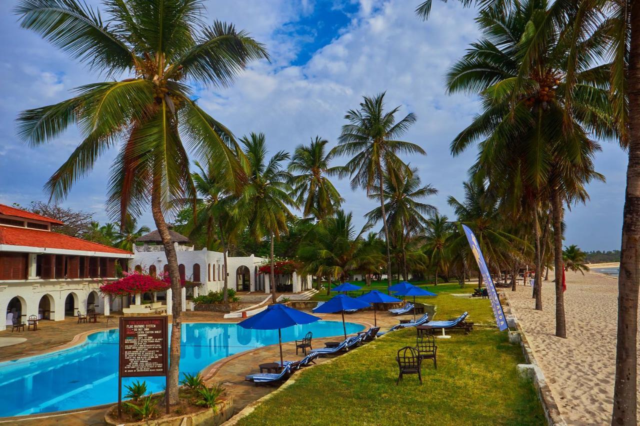 Jacaranda Indian Ocean Beach Resort Playa de Diani Exterior foto